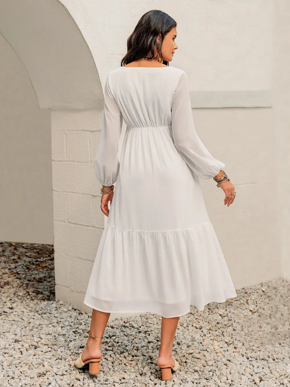 Back view of Trendsi romantic floral printed square-neck balloon sleeve dress with lining, perfect for whimsical cottagecore style.